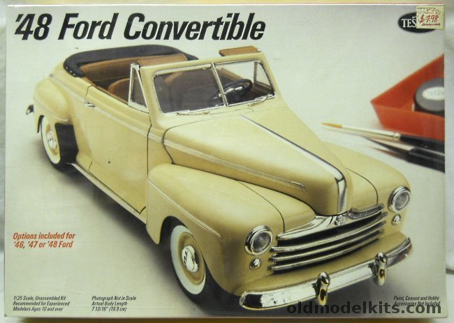 Testors 1/24 1946 / 1947 / 1948 Ford Convertible, 379 plastic model kit